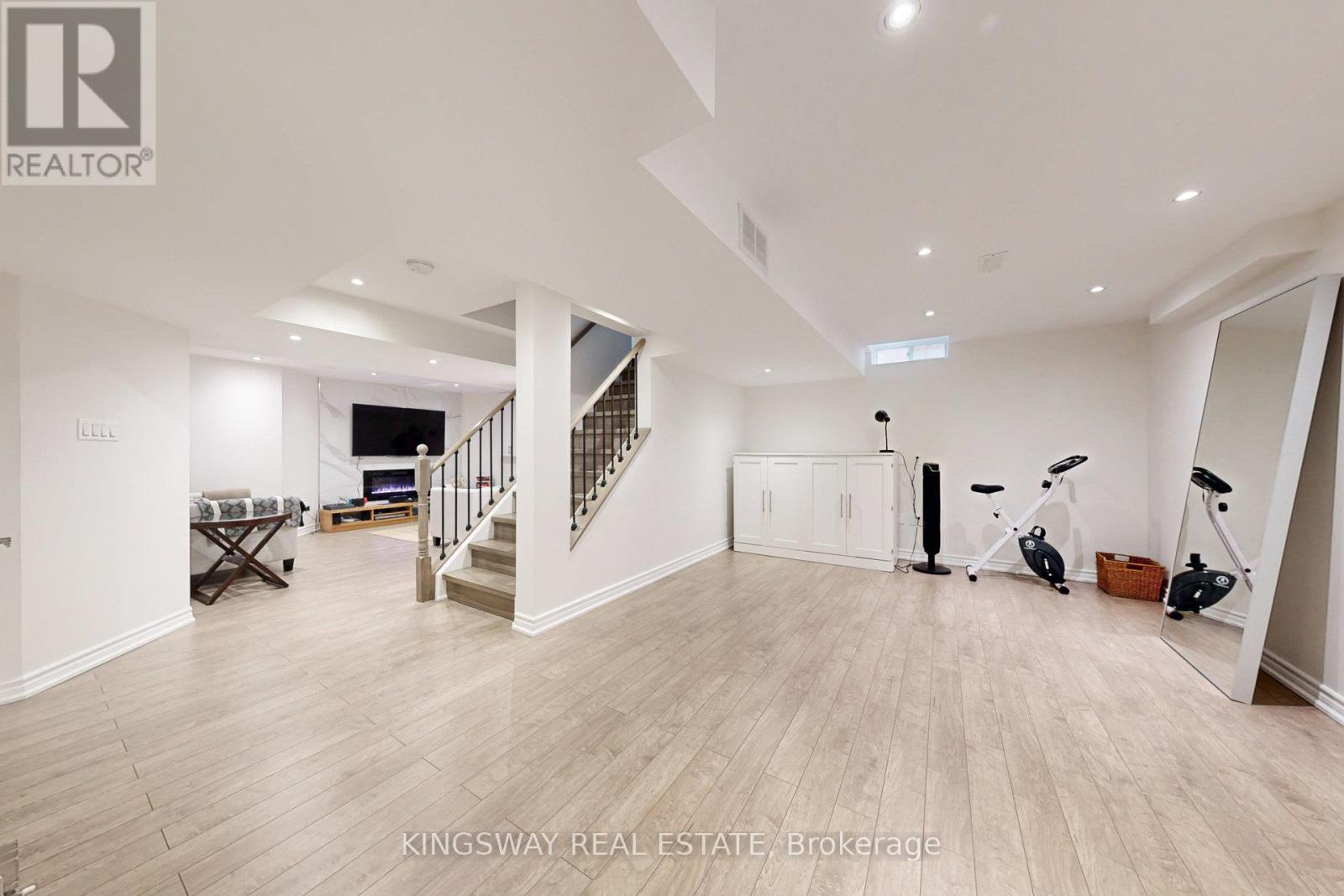 142 Valleyway Drive, Brampton, Ontario  L6X 0N3 - Photo 39 - W12435925