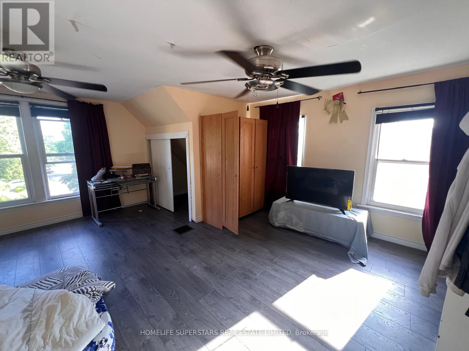5991 Culp Street, Niagara Falls, Ontario  L2G 2B6 - Photo 5 - X12276050