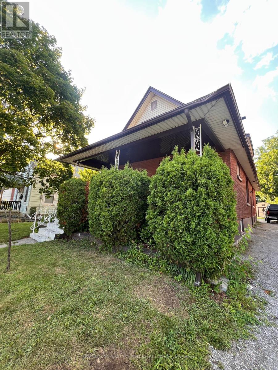 5991 Culp Street, Niagara Falls, Ontario  L2G 2B6 - Photo 7 - X12276050