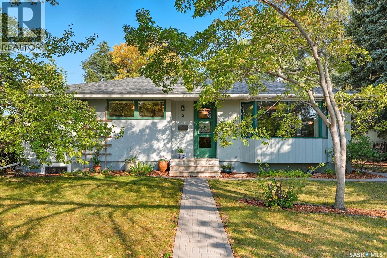 5 Ling STREET, Saskatoon, Saskatchewan