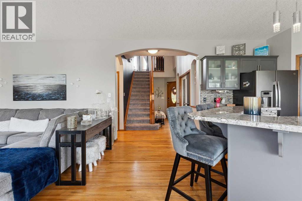 16 Bow Ridge Drive, Cochrane, Alberta  T4C 1V6 - Photo 16 - A2230277