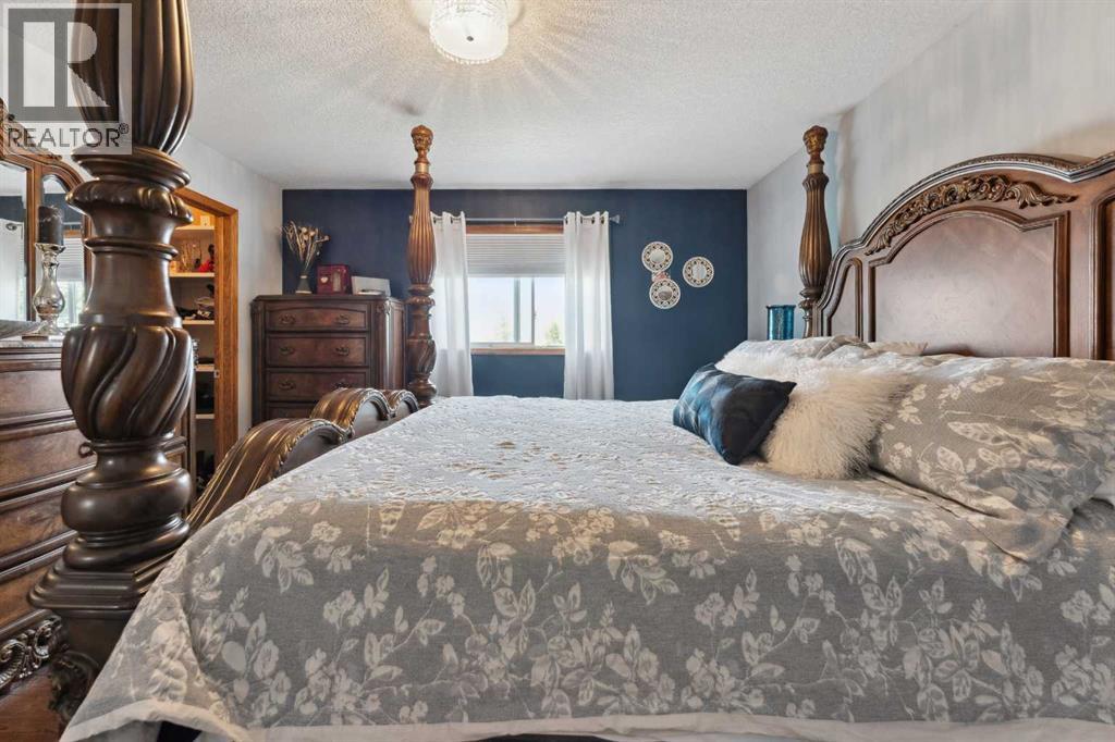 16 Bow Ridge Drive, Cochrane, Alberta  T4C 1V6 - Photo 23 - A2230277