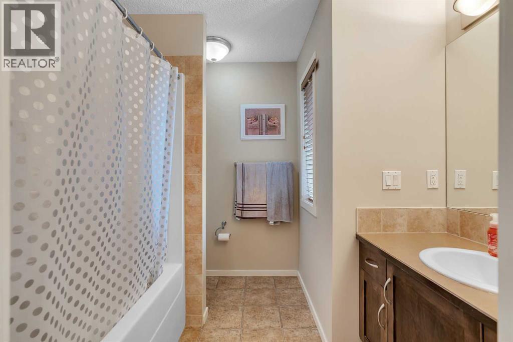 29 Sage Hill Court Nw, Calgary, Alberta  T3R 0H2 - Photo 26 - A2261219