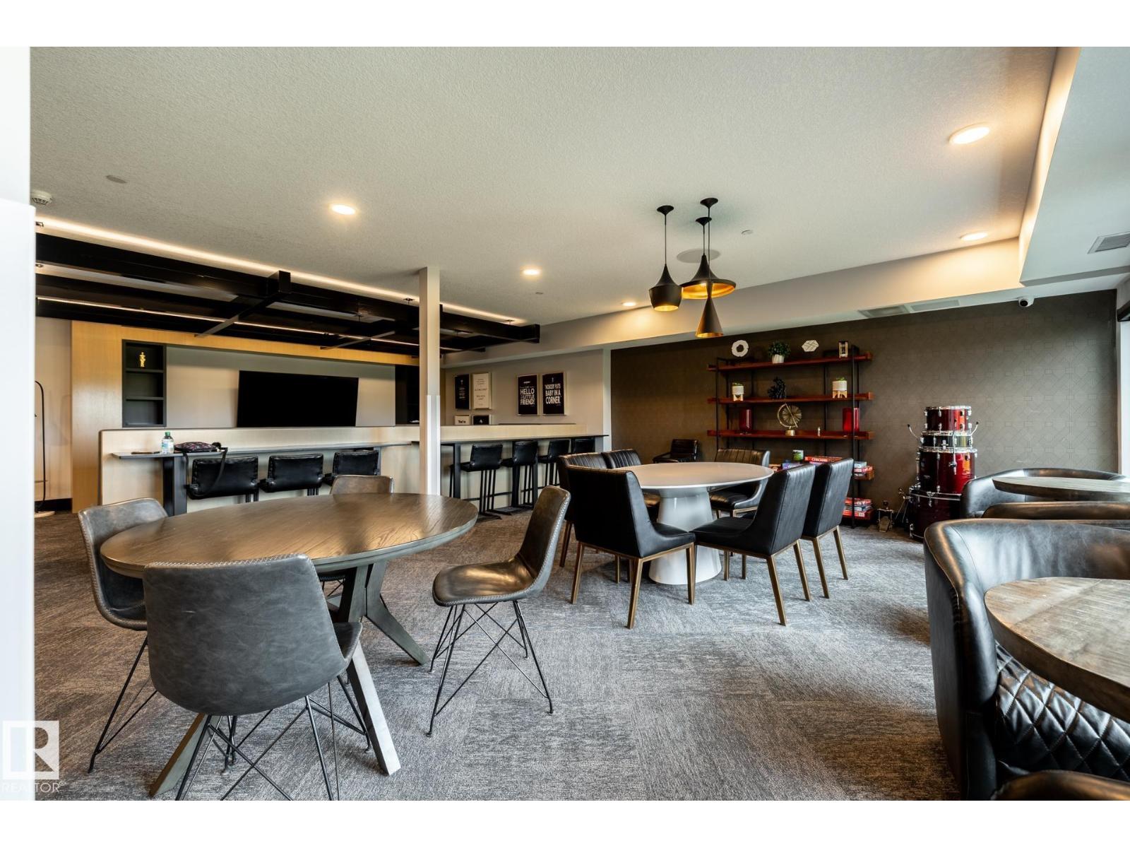 #112 7471 May Common Nw Nw, Edmonton, Alberta  T6R 0X5 - Photo 39 - E4460158