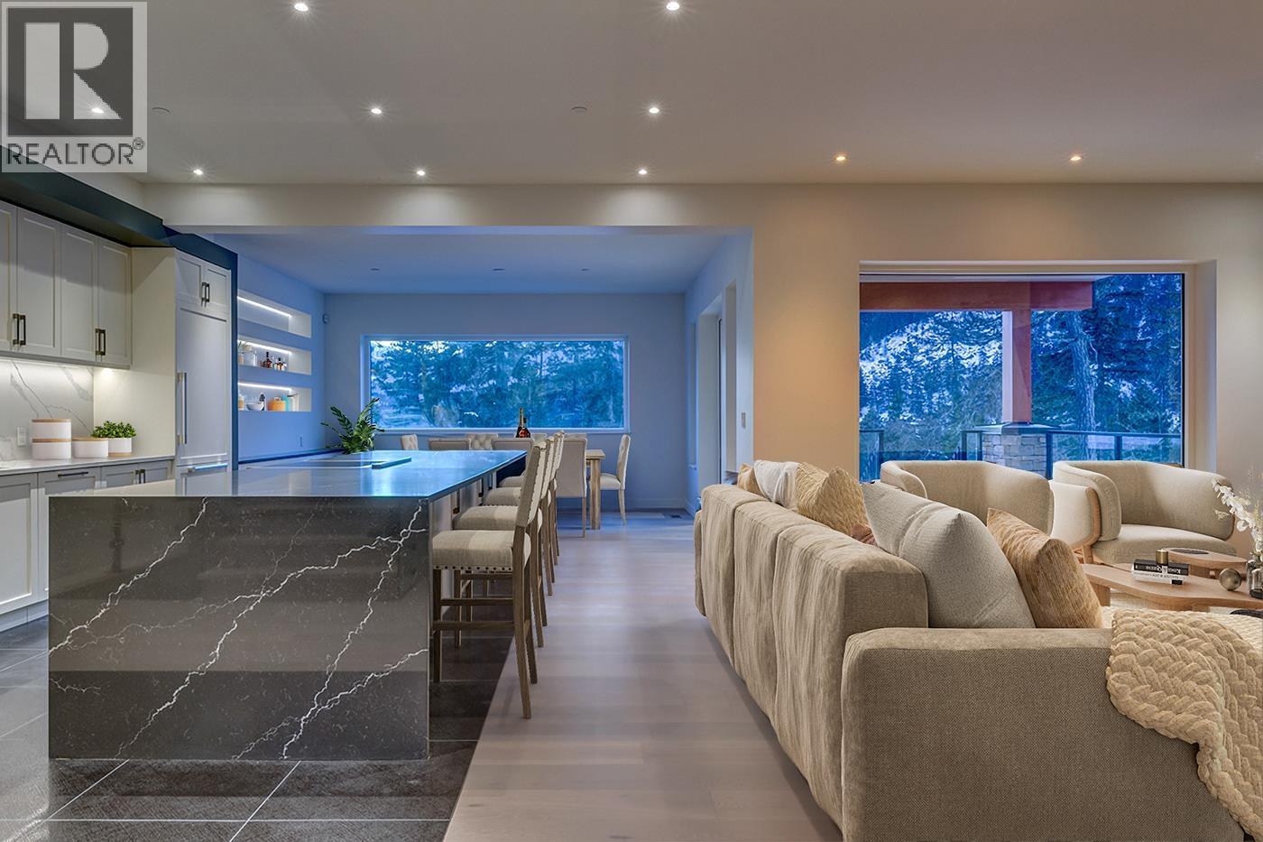 9374 Flicker Way, Whistler, British Columbia  V8E 1M1 - Photo 4 - R2972948