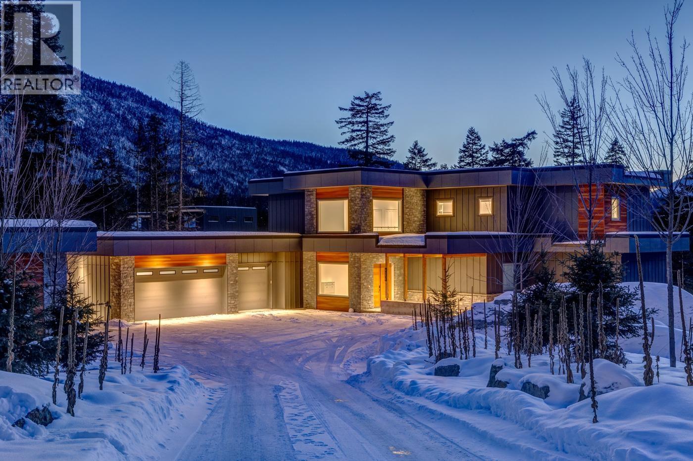9374 FLICKER WAY, Whistler, British Columbia