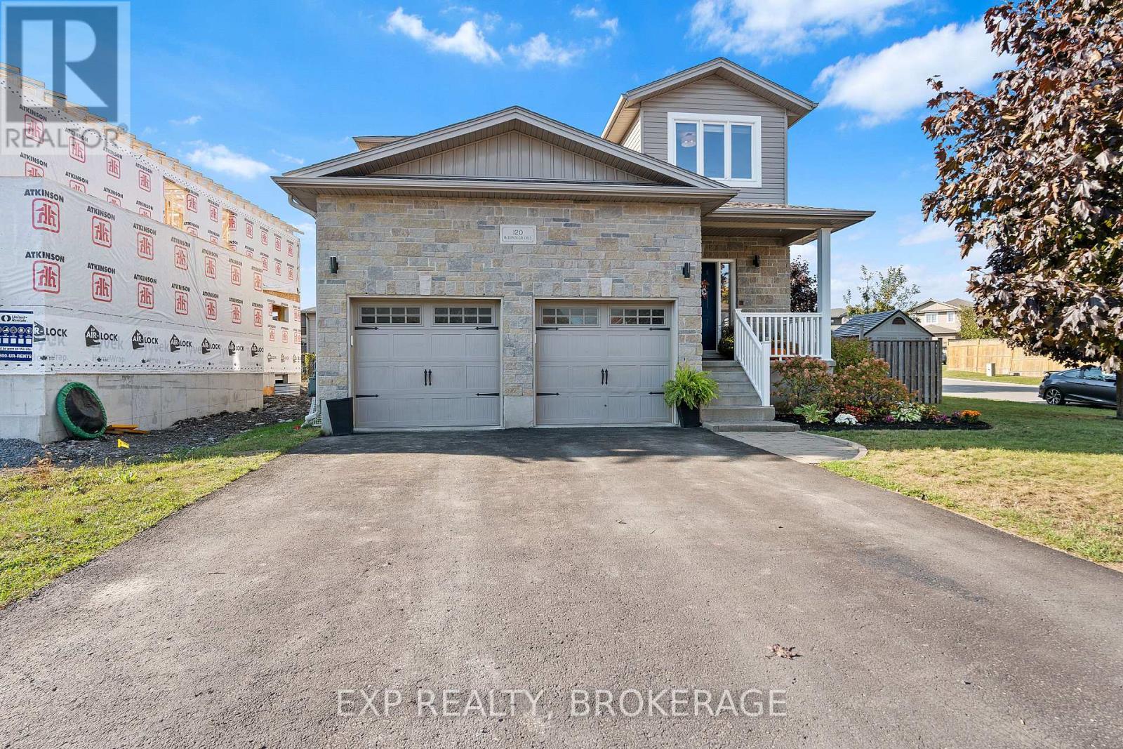120 Mcdonough Crescent, Loyalist, Ontario  K7N 0A4 - Photo 2 - X12433660