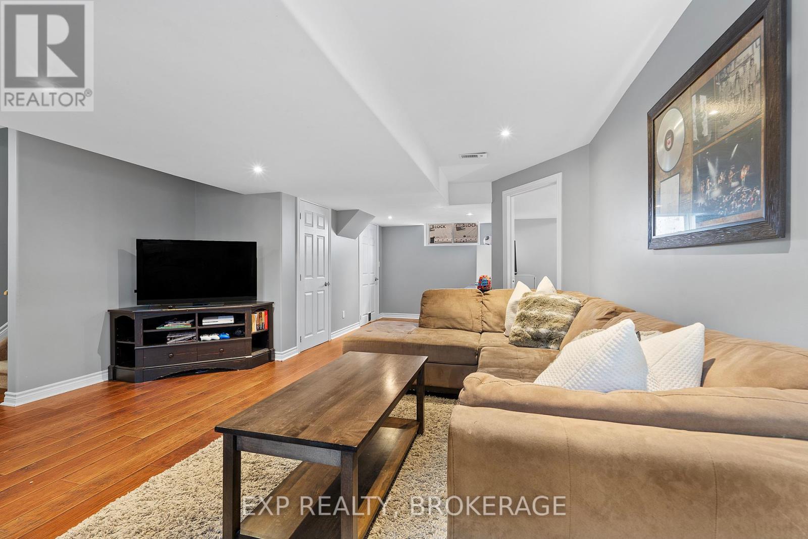 120 Mcdonough Crescent, Loyalist, Ontario  K7N 0A4 - Photo 28 - X12433660