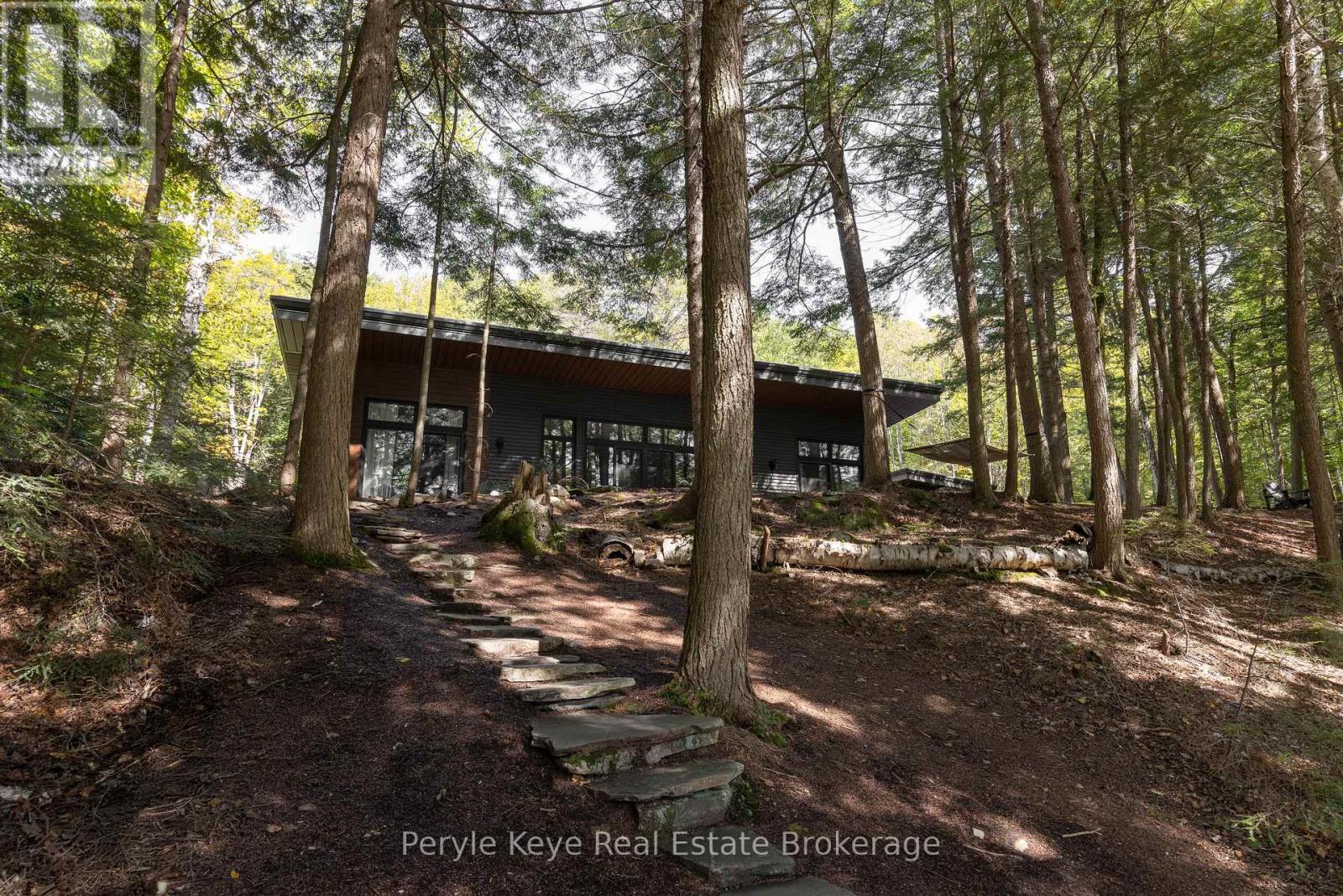 1-1387 Oxbow Lake Road, Lake Of Bays, Ontario  P1H 2J6 - Photo 45 - X12435984