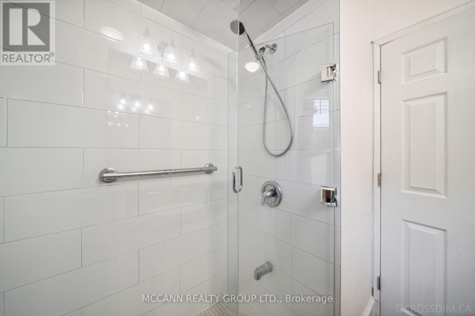 102 Yorkminster Road, Toronto, Ontario  M2P 1M6 - Photo 25 - C12435887