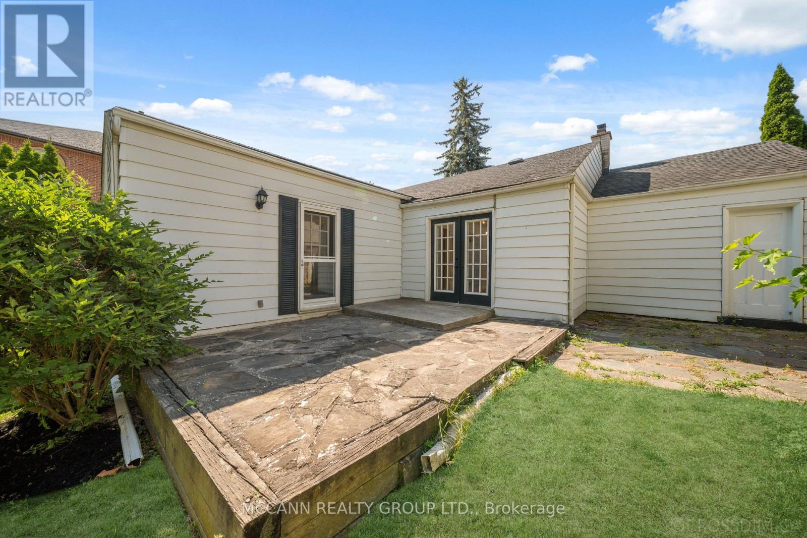 102 Yorkminster Road, Toronto, Ontario  M2P 1M6 - Photo 32 - C12435887
