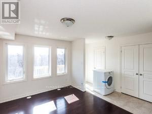 Upper - 106 Aspen Hills Road, Brampton, Ontario  L6Y 6E5 - Photo 10 - W12420014