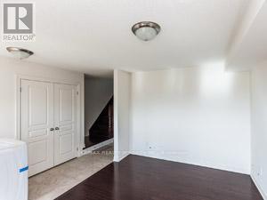 Upper - 106 Aspen Hills Road, Brampton, Ontario  L6Y 6E5 - Photo 11 - W12420014
