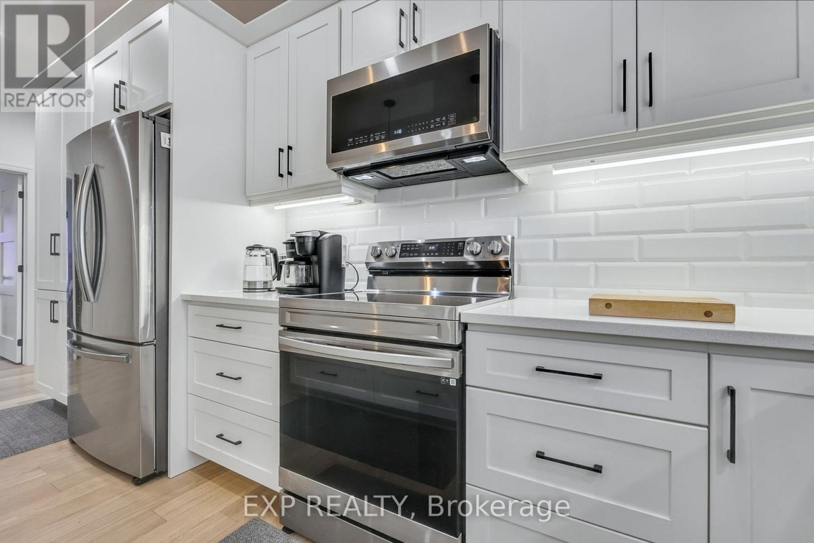 1105 Marietta Street, Howick, Ontario  N0G 2X0 - Photo 17 - X12392827