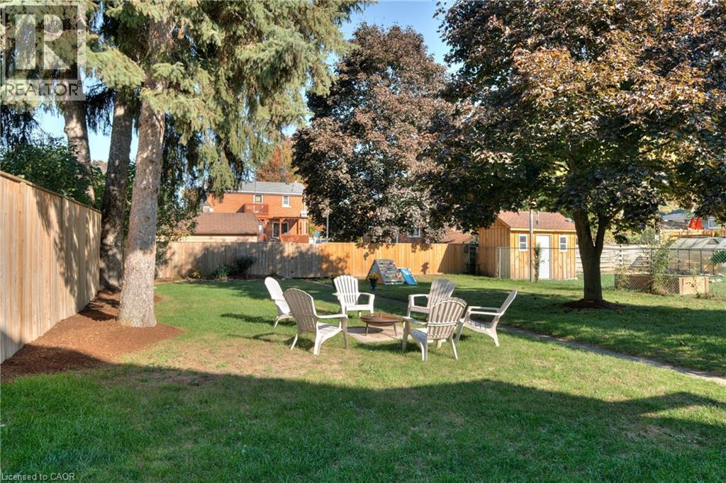 33 Bloomingdale Road N, Kitchener, Ontario  N2K 1A4 - Photo 38 - 40772860
