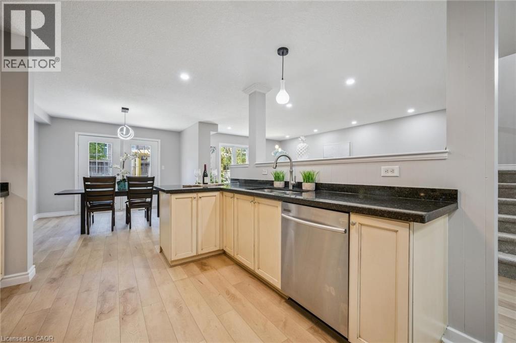 723 Black Cherry Street, Waterloo, Ontario  N2V 2P3 - Photo 10 - 40770461