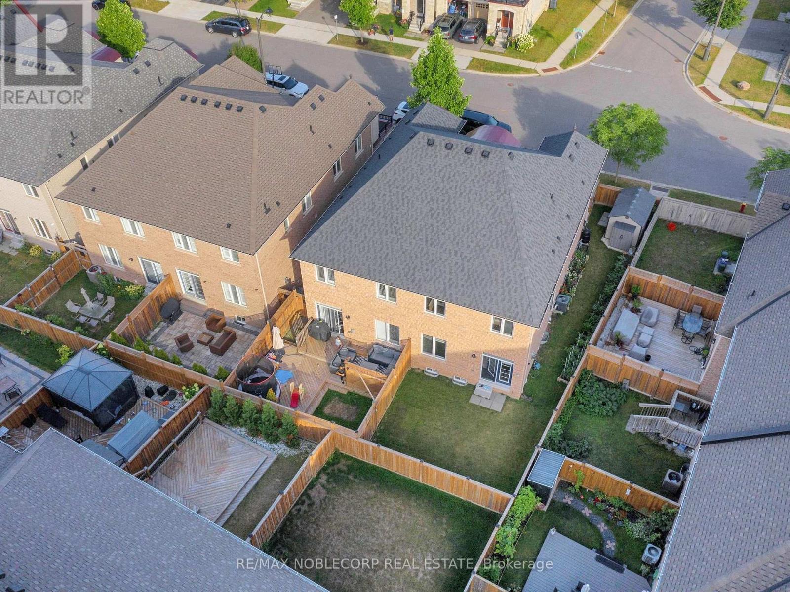 593 Settlers Road W, Oakville, Ontario  L6M 4K6 - Photo 45 - W12435464