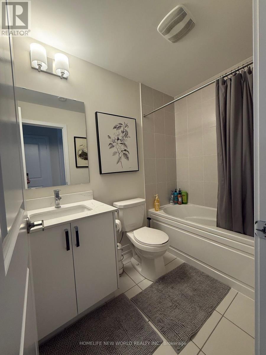 5 Ingersoll Lane, Richmond Hill, Ontario  L4E 1G9 - Photo 11 - N12433420