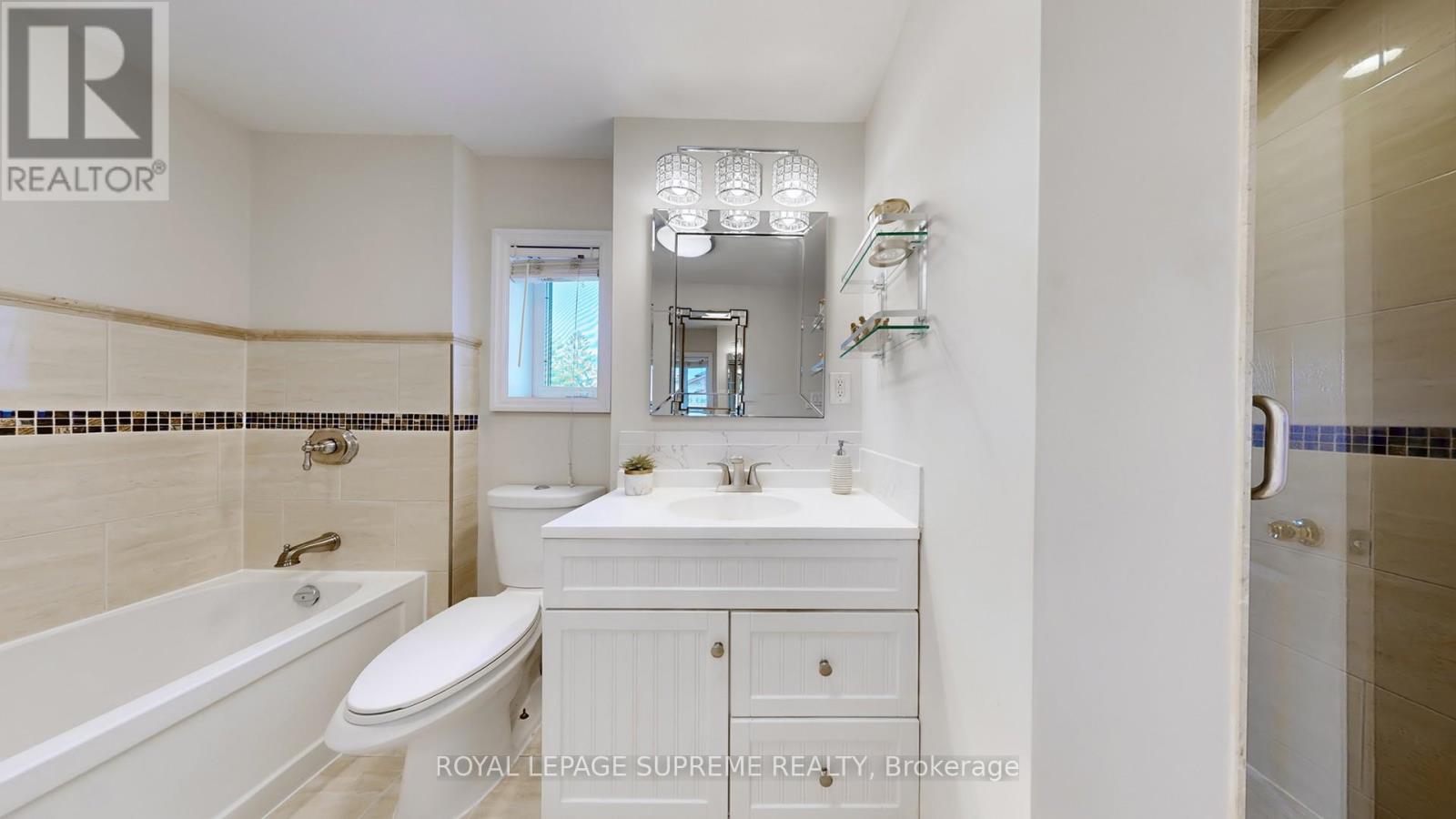 310 Nairn Avenue, Toronto, Ontario  M6E 4H8 - Photo 30 - W12315357