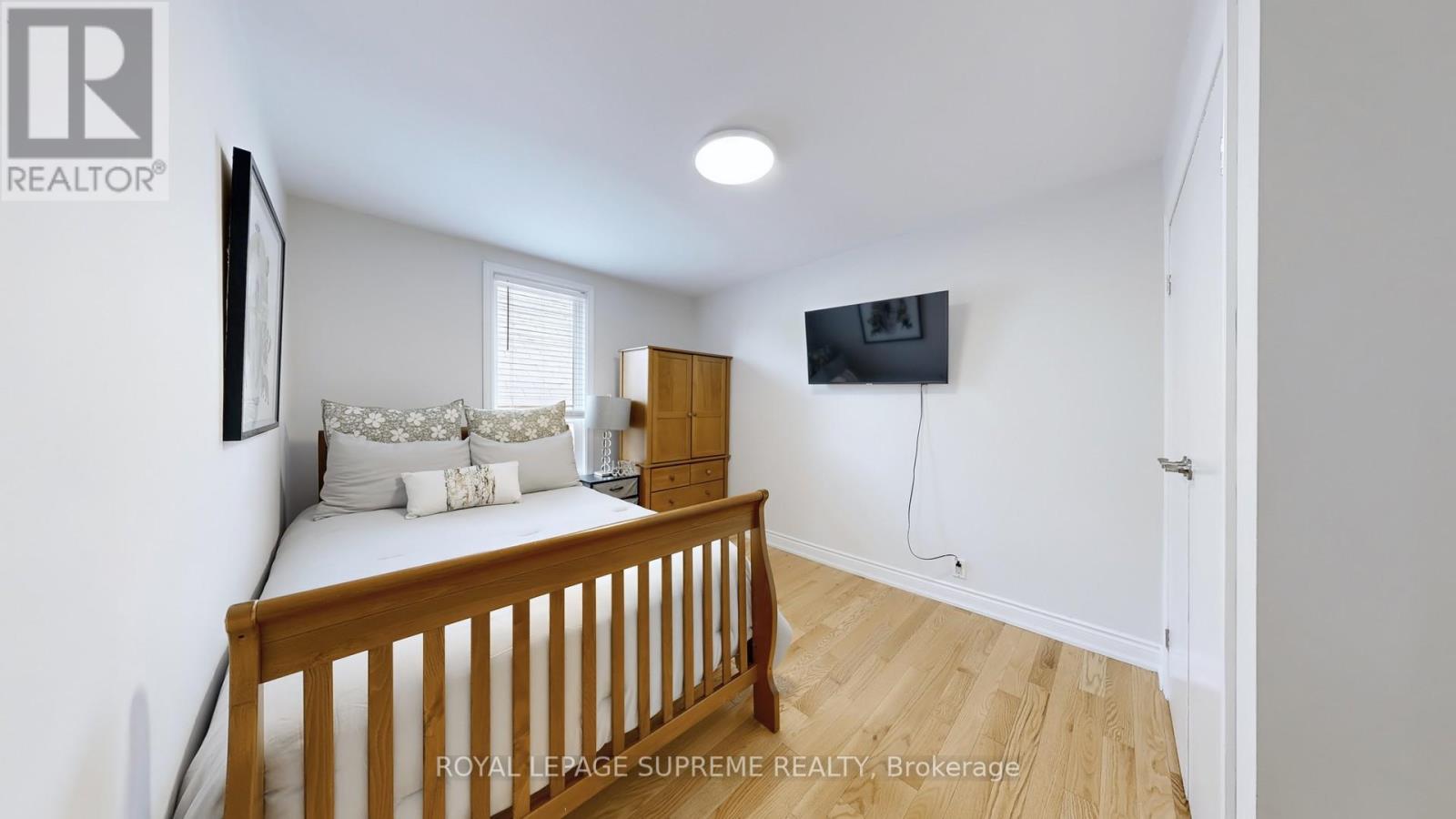 310 Nairn Avenue, Toronto, Ontario  M6E 4H8 - Photo 25 - W12315357