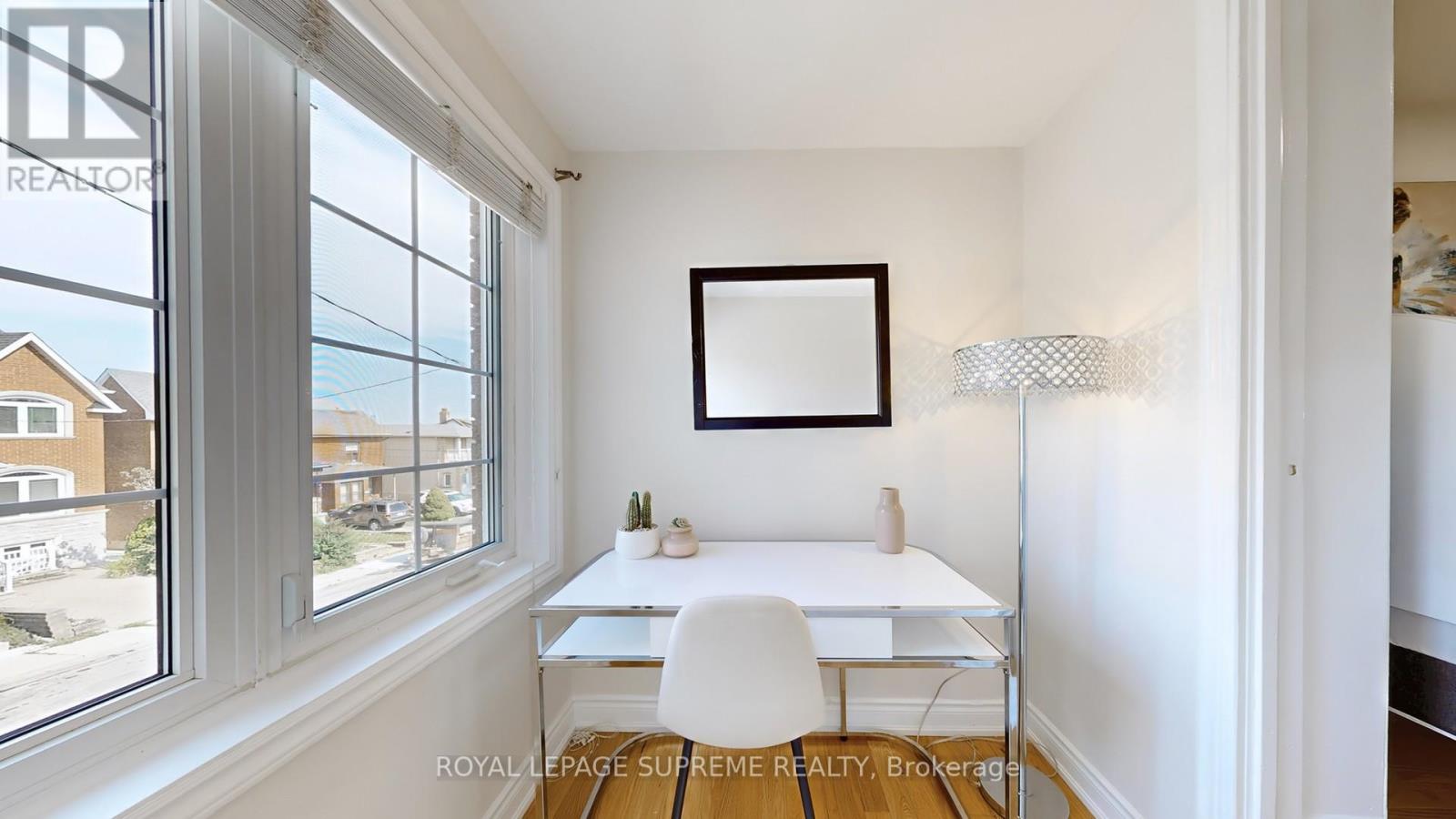 310 Nairn Avenue, Toronto, Ontario  M6E 4H8 - Photo 28 - W12315357