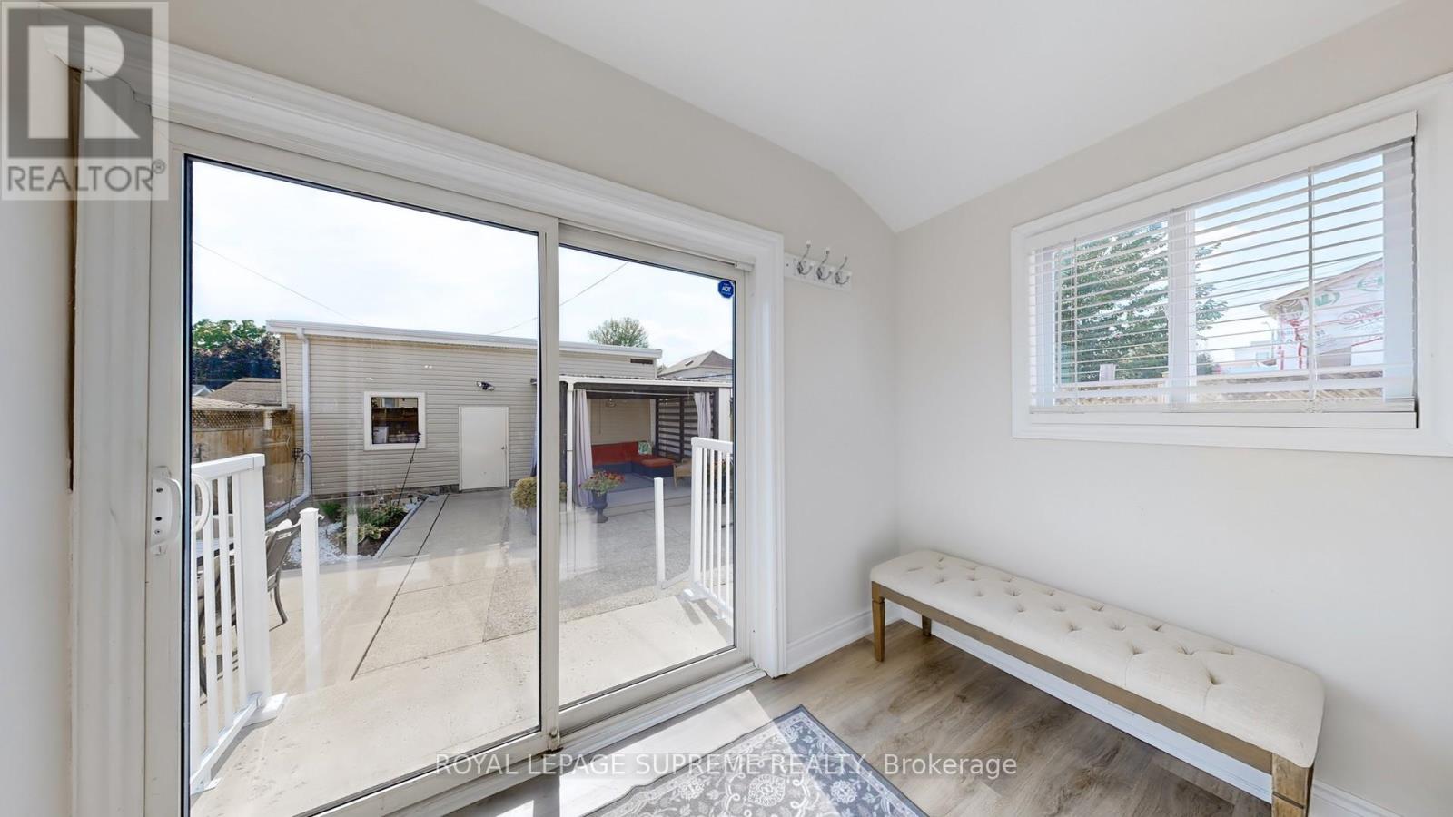 310 Nairn Avenue, Toronto, Ontario  M6E 4H8 - Photo 14 - W12315357