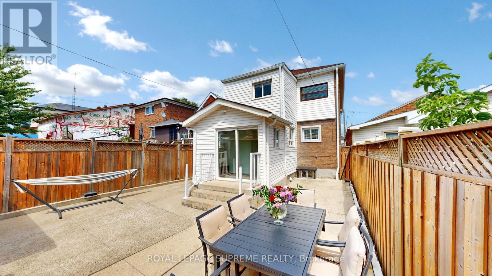 310 Nairn Avenue, Toronto, Ontario  M6E 4H8 - Photo 43 - W12315357