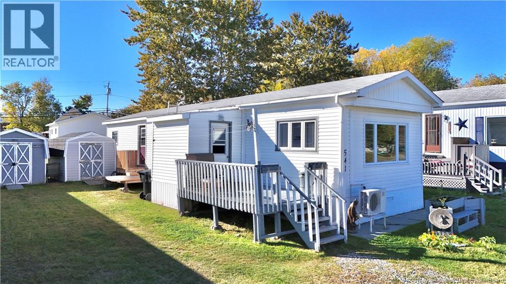 541 Kent, Bathurst, New Brunswick  E2A 2T2 - Photo 1 - NB127520