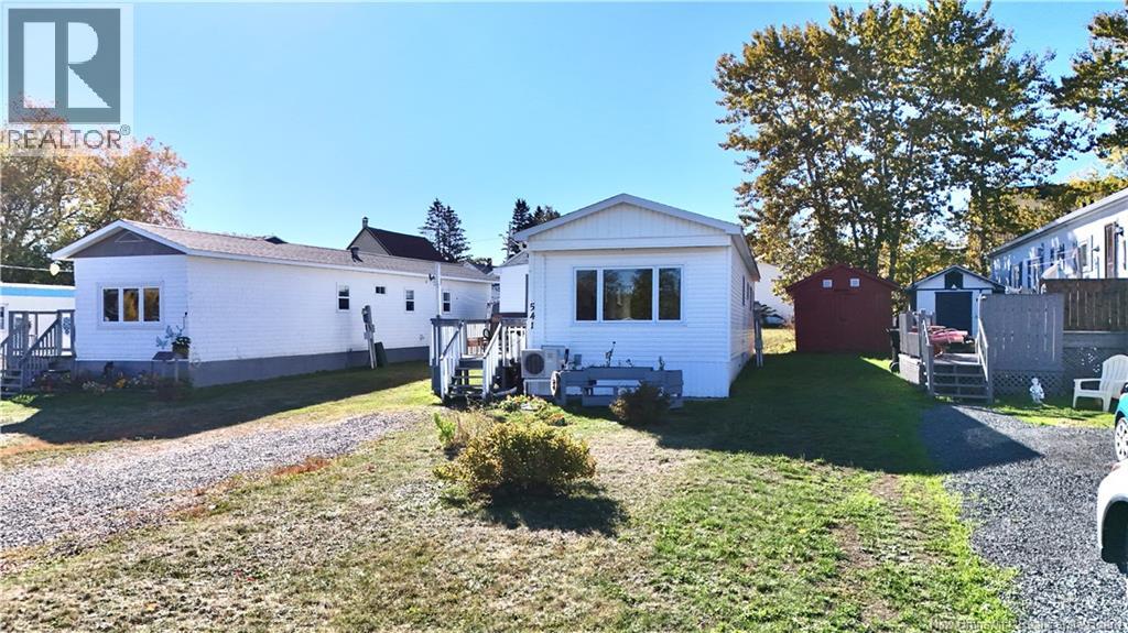 541 Kent, Bathurst, New Brunswick  E2A 2T2 - Photo 2 - NB127520