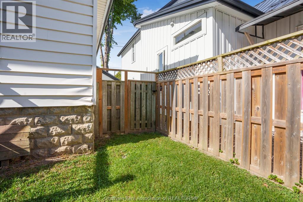 58 Forest Street, Chatham, Ontario  N7L 2A2 - Photo 9 - 25024746