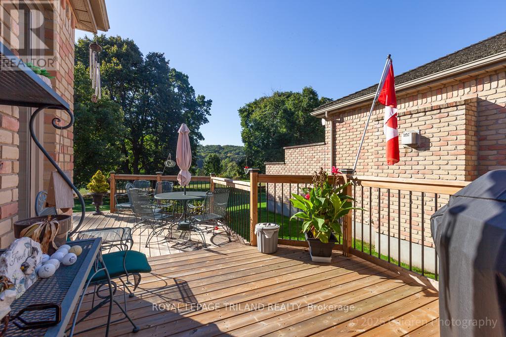 23 - 1040 Riverside Drive, London North, Ontario  N6H 5N4 - Photo 10 - X12436004