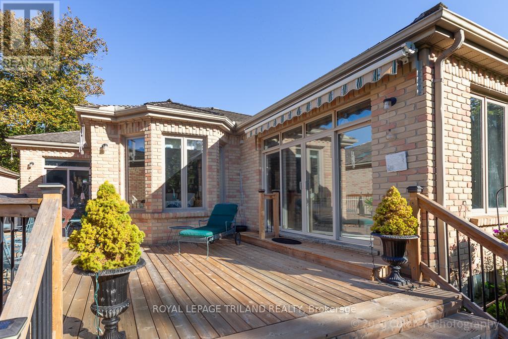 23 - 1040 Riverside Drive, London North, Ontario  N6H 5N4 - Photo 12 - X12436004