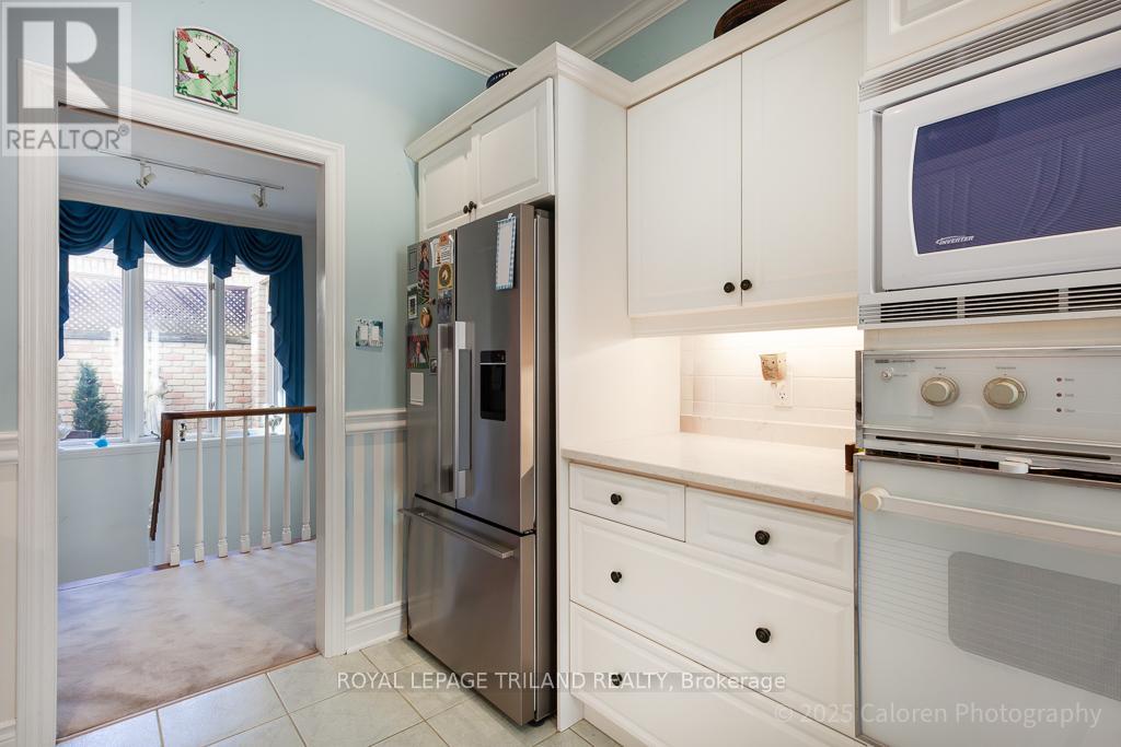 23 - 1040 Riverside Drive, London North, Ontario  N6H 5N4 - Photo 16 - X12436004