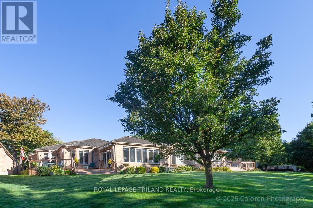 23 - 1040 Riverside Drive, London North, Ontario  N6H 5N4 - Photo 7 - X12436004