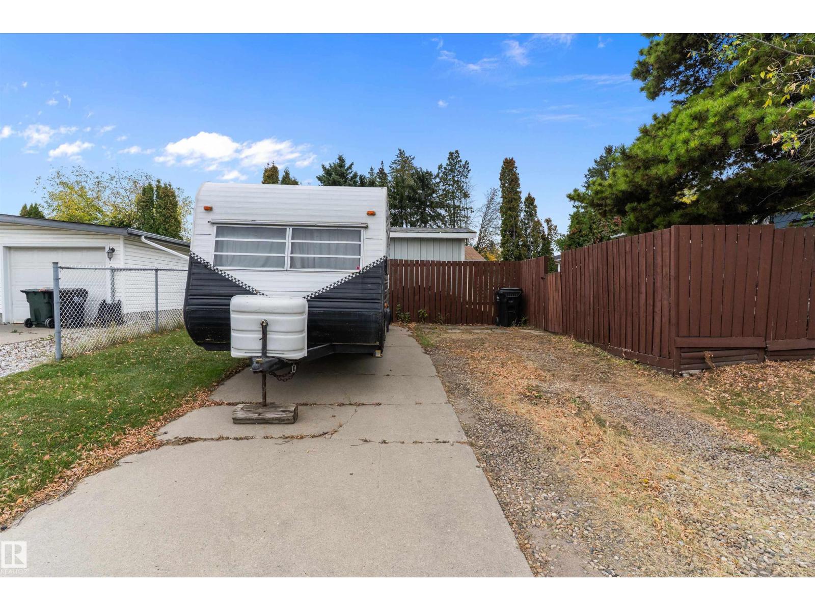 25 Grant Av, Sherwood Park, Alberta  T8A 3B7 - Photo 38 - E4460160