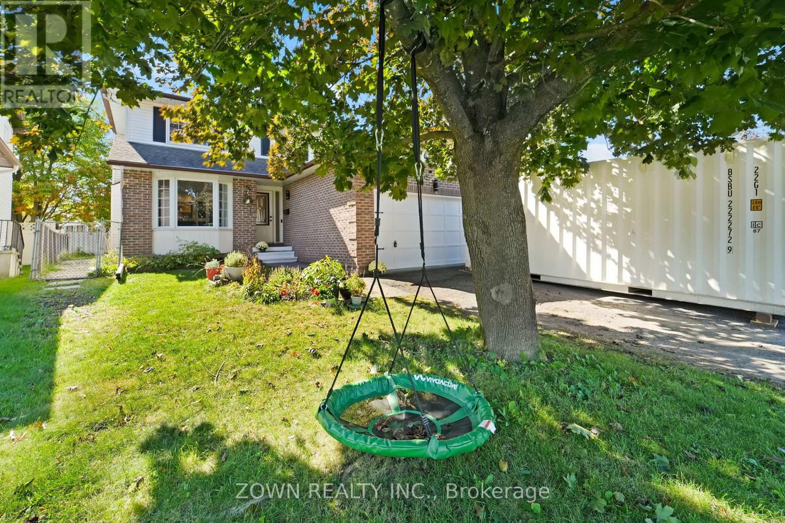 6346 Beausejour Drive, Ottawa, Ontario  K1C 3J8 - Photo 2 - X12435986