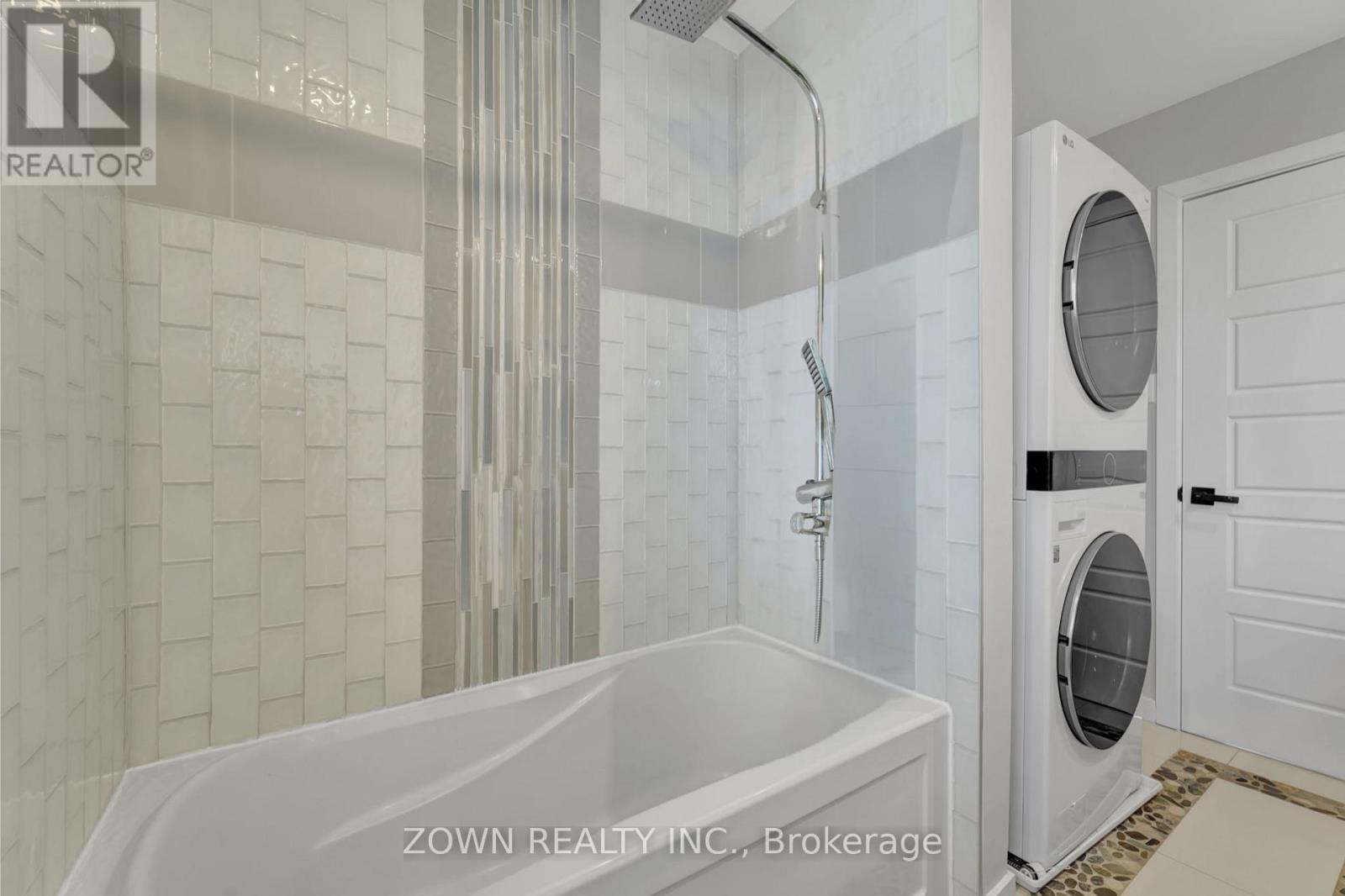 6346 Beausejour Drive, Ottawa, Ontario  K1C 3J8 - Photo 30 - X12435986