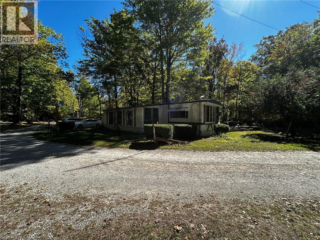 334 Rattlesnake Road Unit# 62, Lowbanks, Ontario  N0A 1K0 - Photo 1 - 40774535