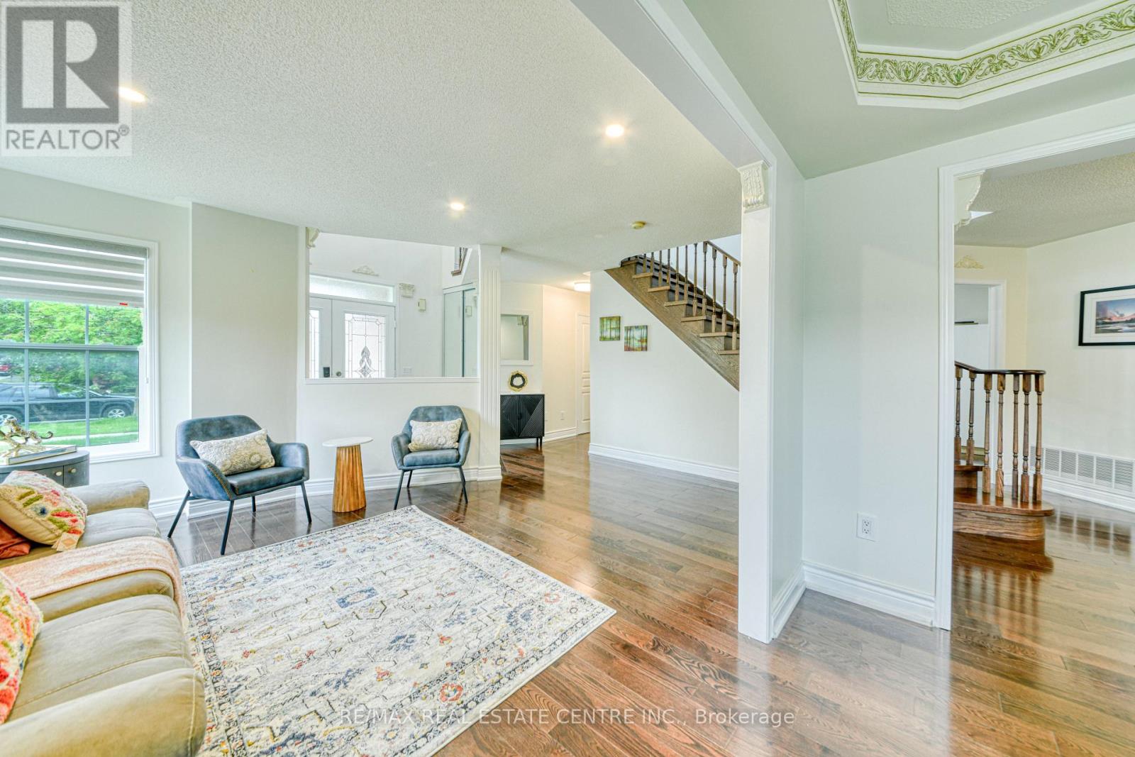 3100 Country Lane, Whitby, Ontario  L1P 1M4 - Photo 7 - E12435959