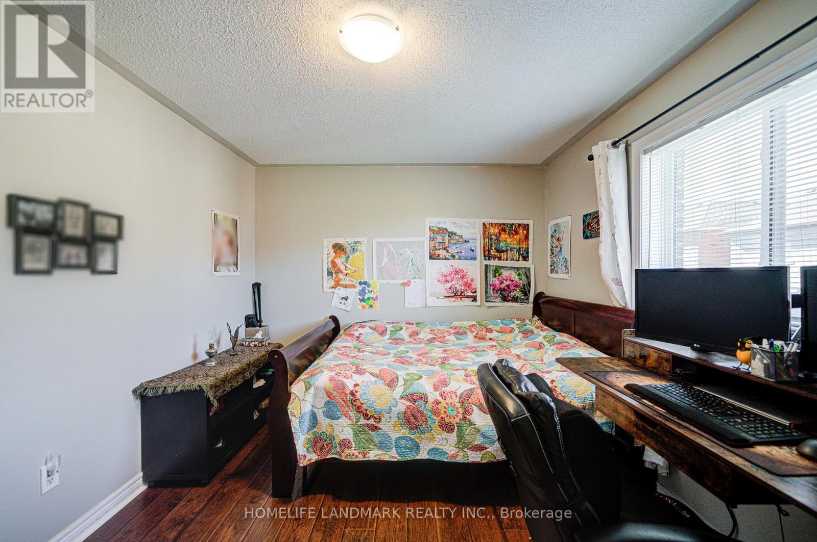 194 Dean Burton Lane, Newmarket, Ontario  L3X 3C4 - Photo 22 - N12435957