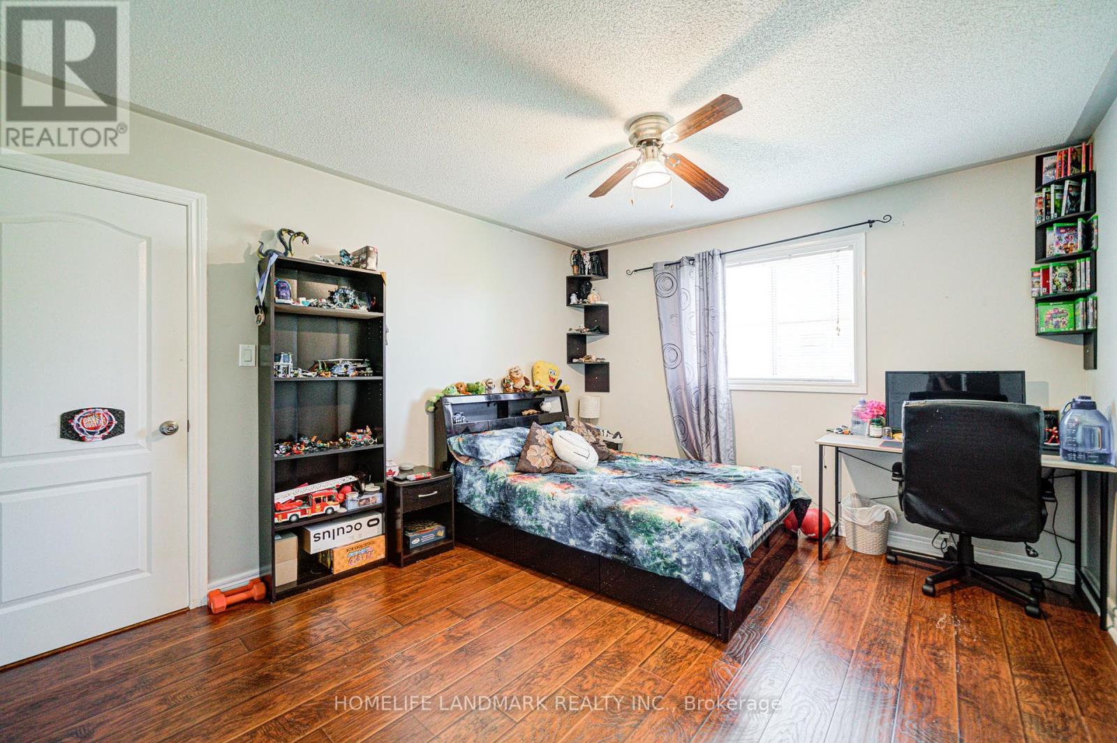 194 Dean Burton Lane, Newmarket, Ontario  L3X 3C4 - Photo 26 - N12435957
