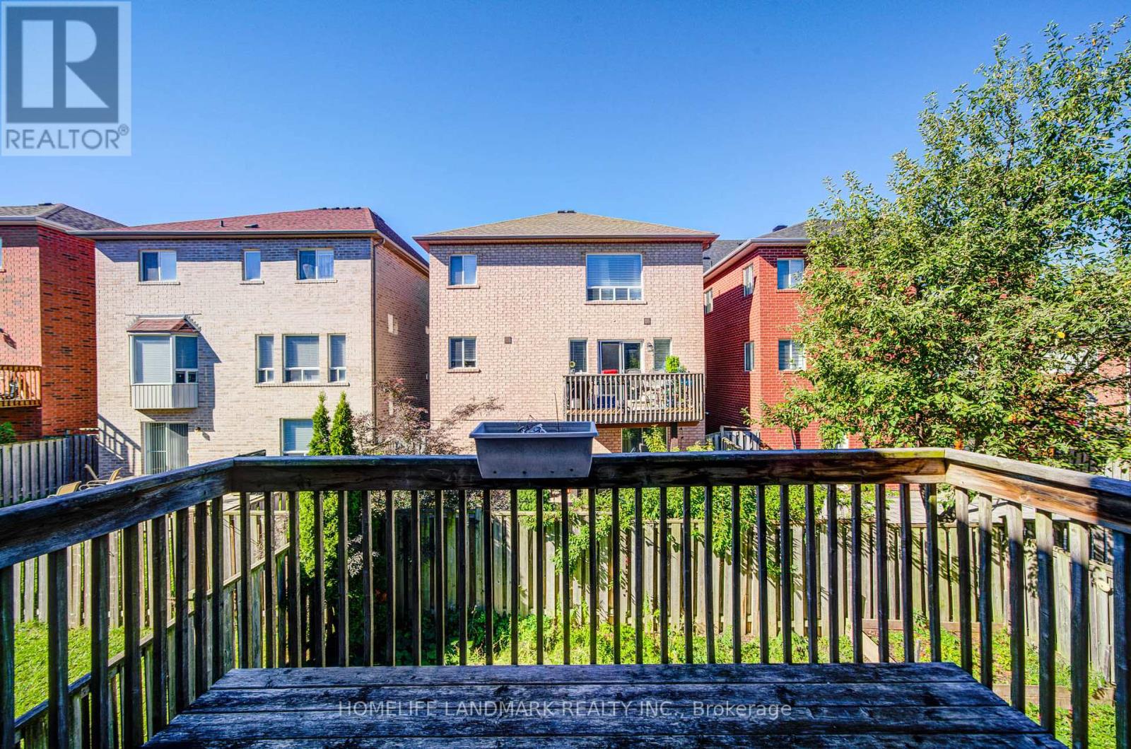 194 Dean Burton Lane, Newmarket, Ontario  L3X 3C4 - Photo 40 - N12435957