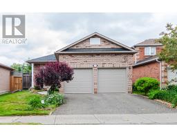 3 PADDLE GATE, Richmond Hill, Ontario