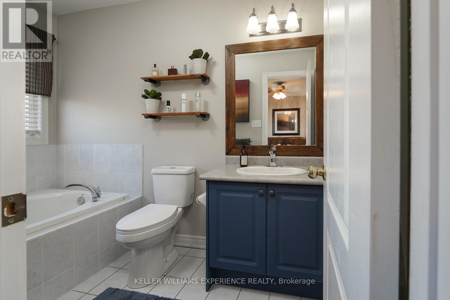 2 - 1087 Brook Gardens Marsh, Newmarket, Ontario  L3Y 8W6 - Photo 18 - N12435973