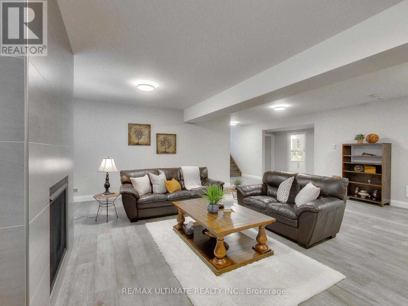 121 Lily Drive, Wasaga Beach, Ontario  L9Z 2Z2 - Photo 33 - S12435964