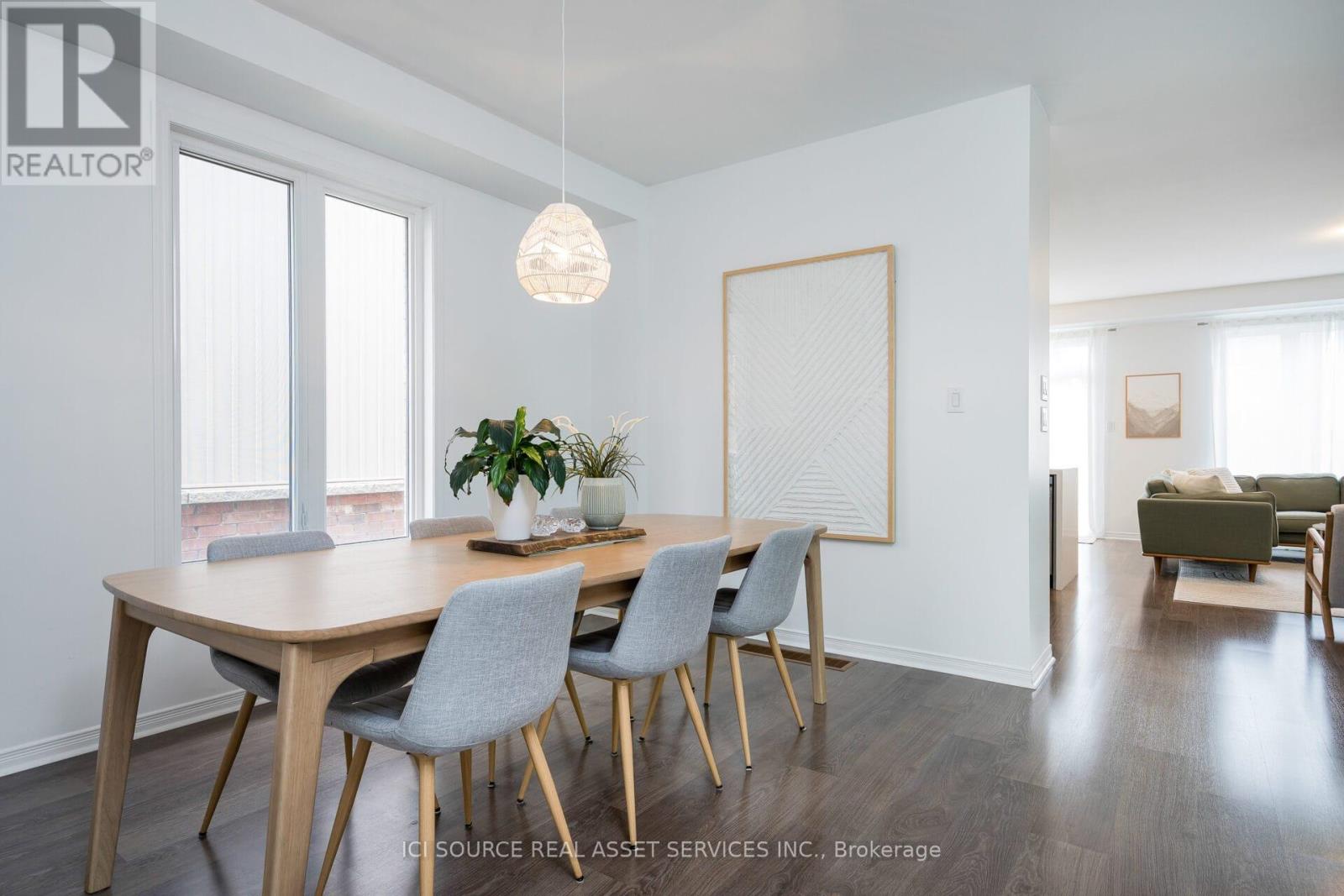 54 Portland Street, Collingwood, Ontario  L9Y 3Z6 - Photo 4 - S12436005