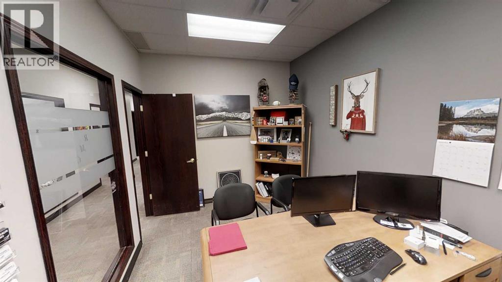 102, 5229 50 Avenue, Red Deer, Alberta  T4N 4B4 - Photo 12 - A2259932