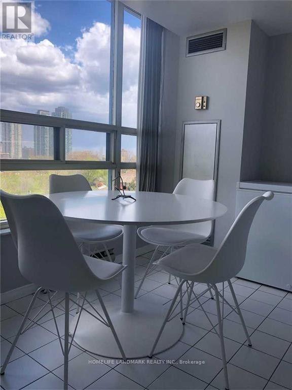 515 - 250 Webb Drive, Mississauga, Ontario  L5B 3Z4 - Photo 19 - W12435953