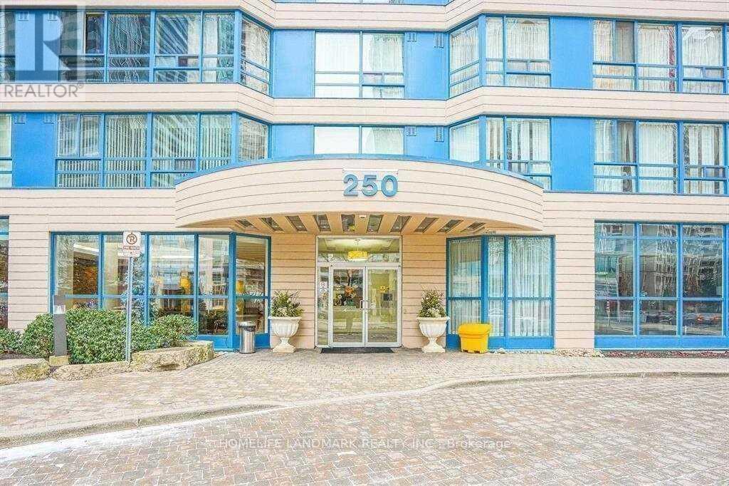 515 - 250 Webb Drive, Mississauga, Ontario  L5B 3Z4 - Photo 2 - W12435953