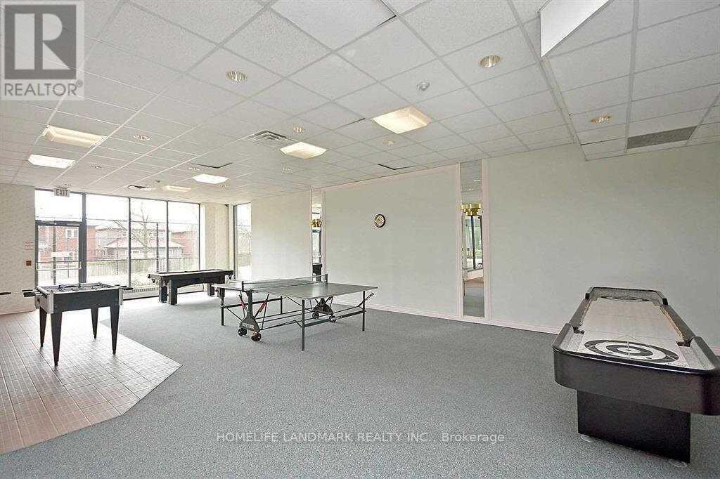 515 - 250 Webb Drive, Mississauga, Ontario  L5B 3Z4 - Photo 9 - W12435953